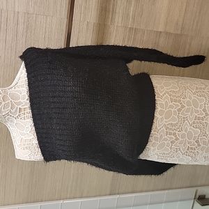 Black off the shoulder cropped sweater from lulus sz m like new condition